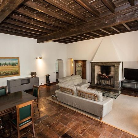 Historical Apartment In The Center Of Gravedona - Larihome A02 Bagian luar foto