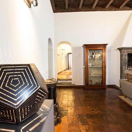 Historical Apartment In The Center Of Gravedona - Larihome A02 Bagian luar foto