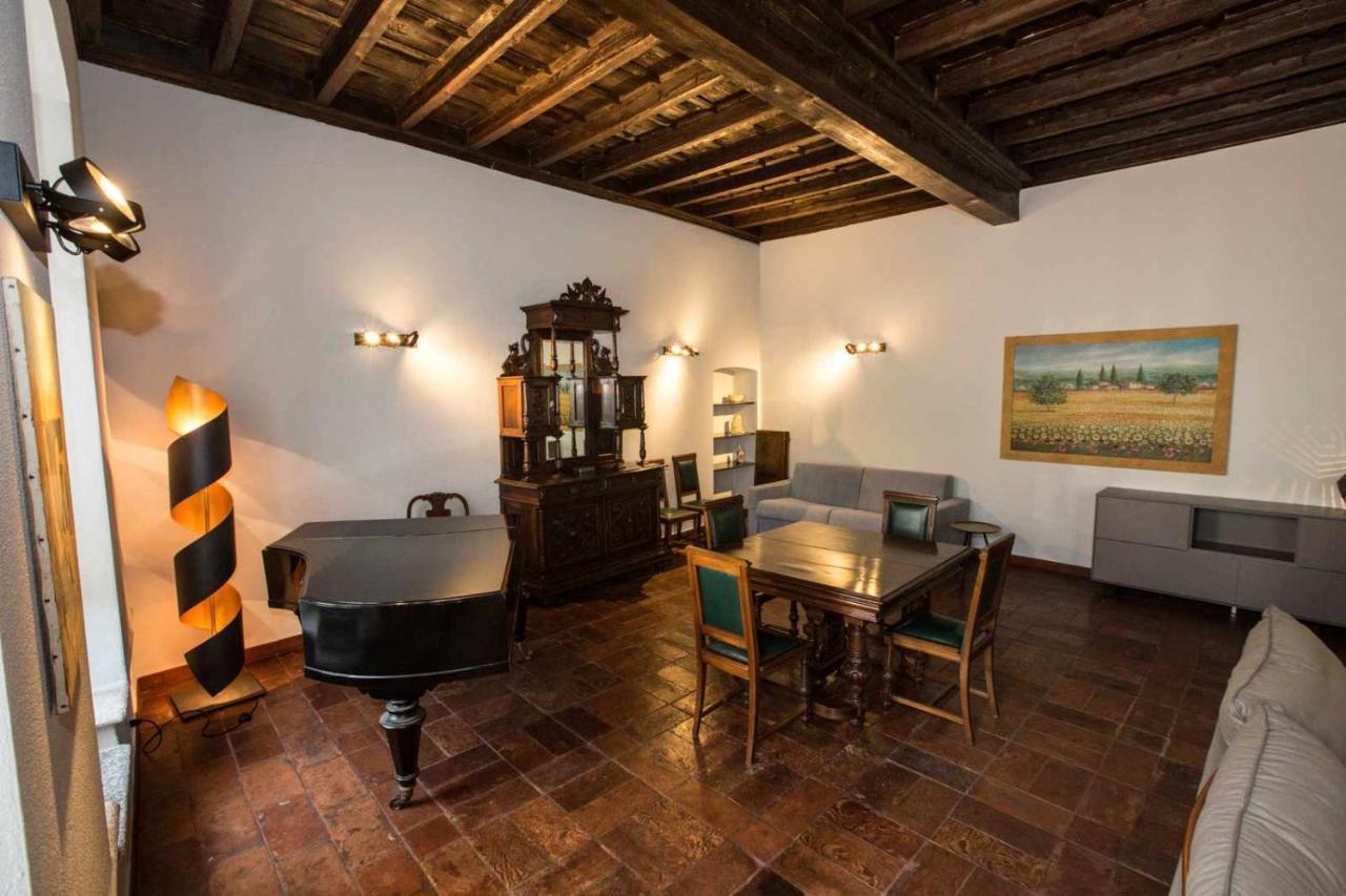 Historical Apartment In The Center Of Gravedona - Larihome A02 Bagian luar foto